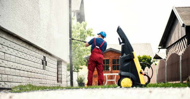 Best Deck Cleaning Services  in Yelm, WA